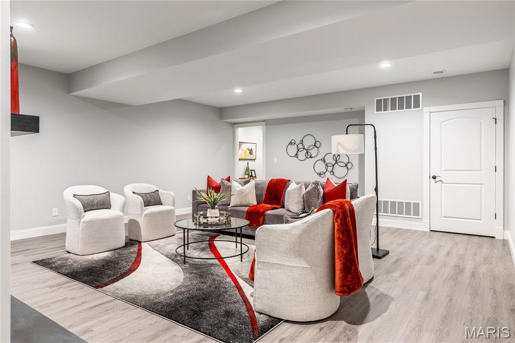 1007 Devonworth Manor Way