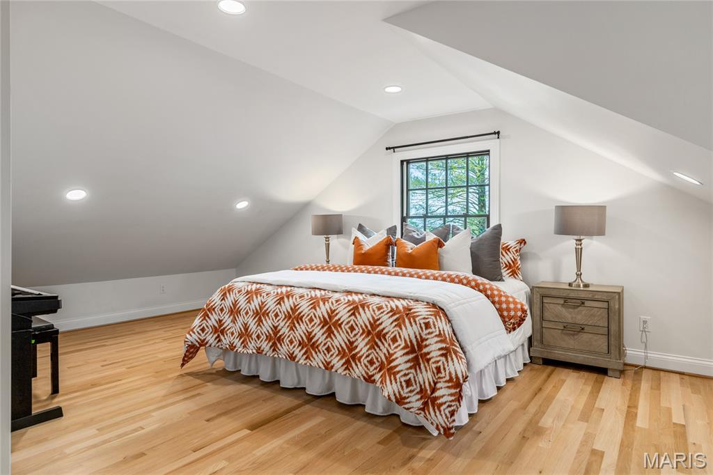 12829 Topping Acres Street