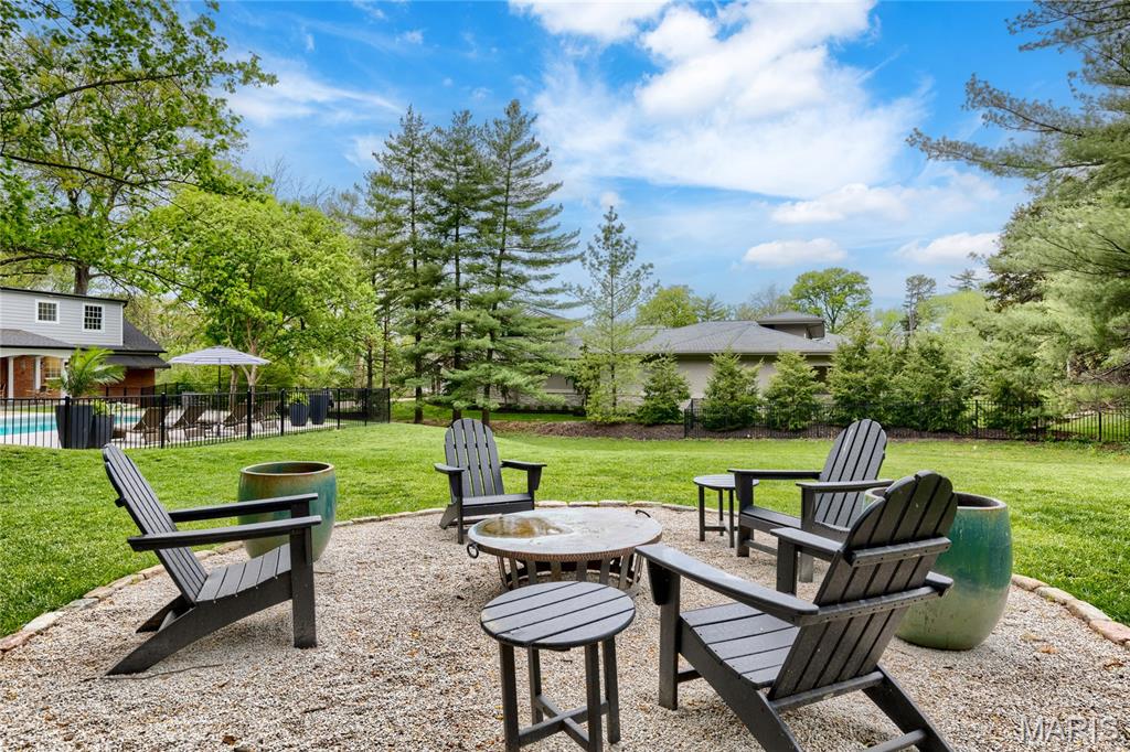 12829 Topping Acres Street