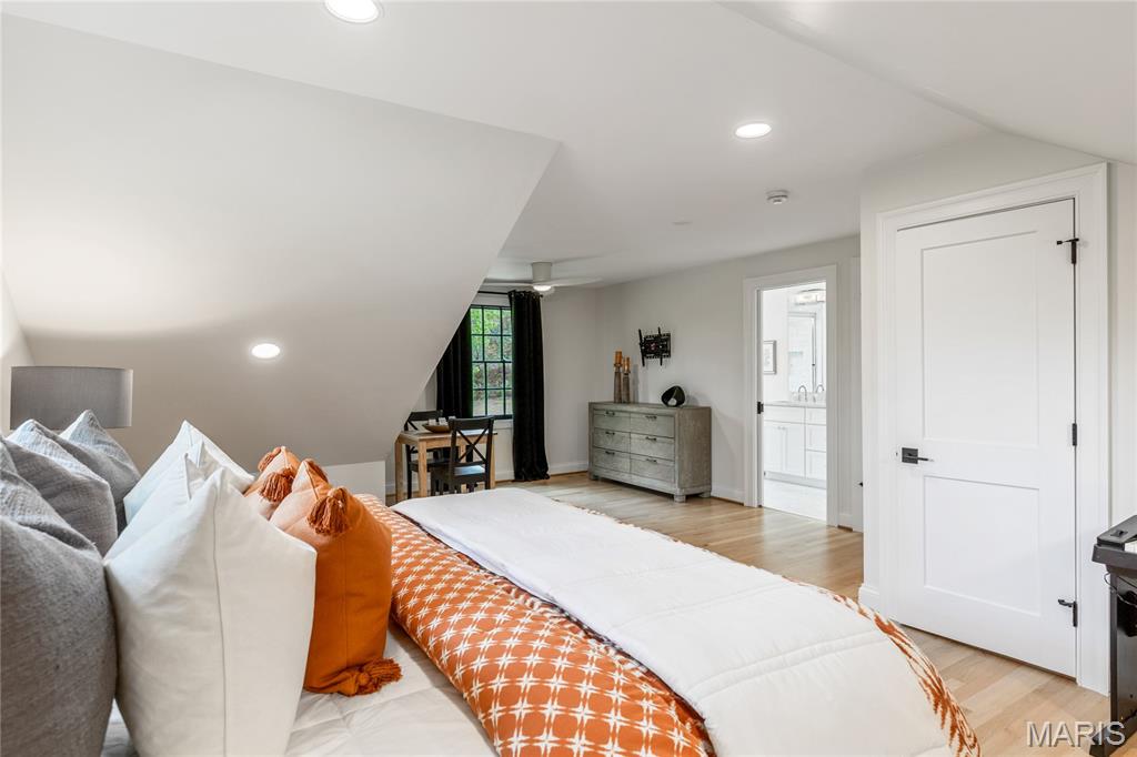 12829 Topping Acres Street