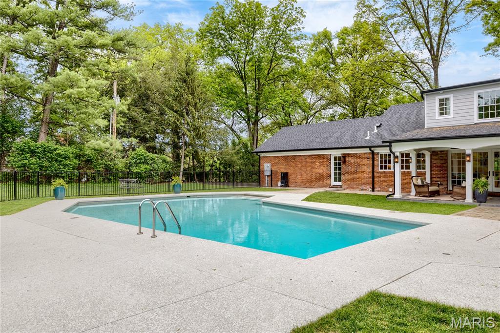 12829 Topping Acres Street