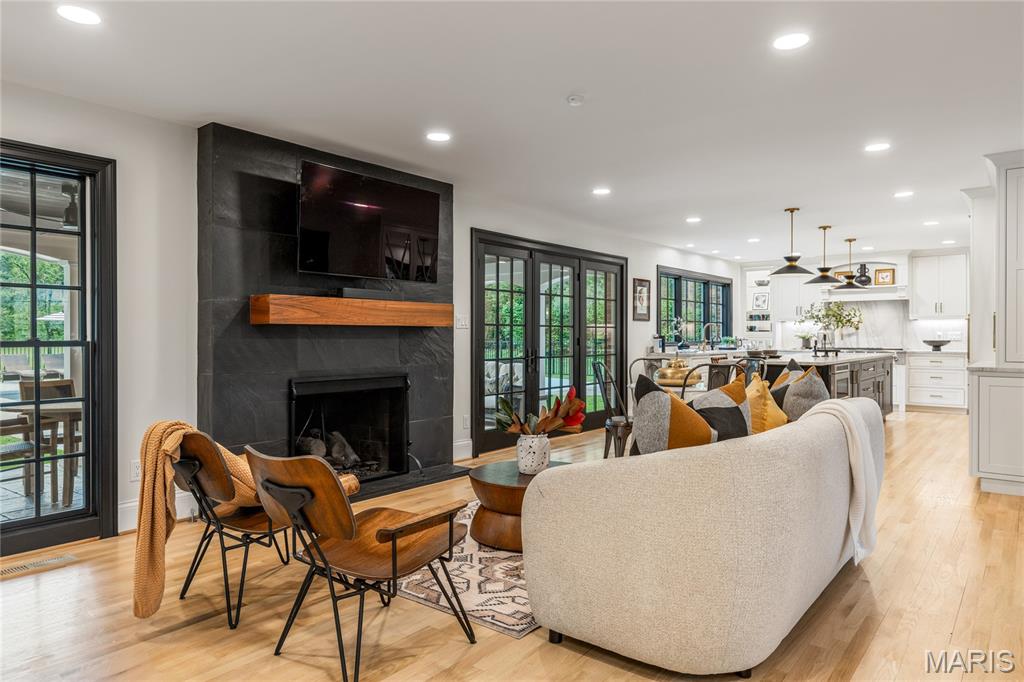 12829 Topping Acres Street