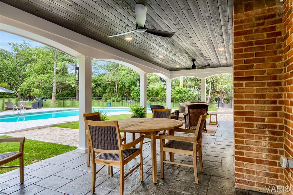 12829 Topping Acres Street