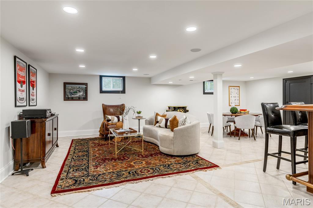 12829 Topping Acres Street