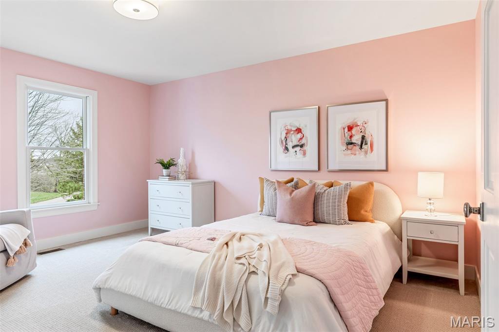 822 Town And Country Estates Drive