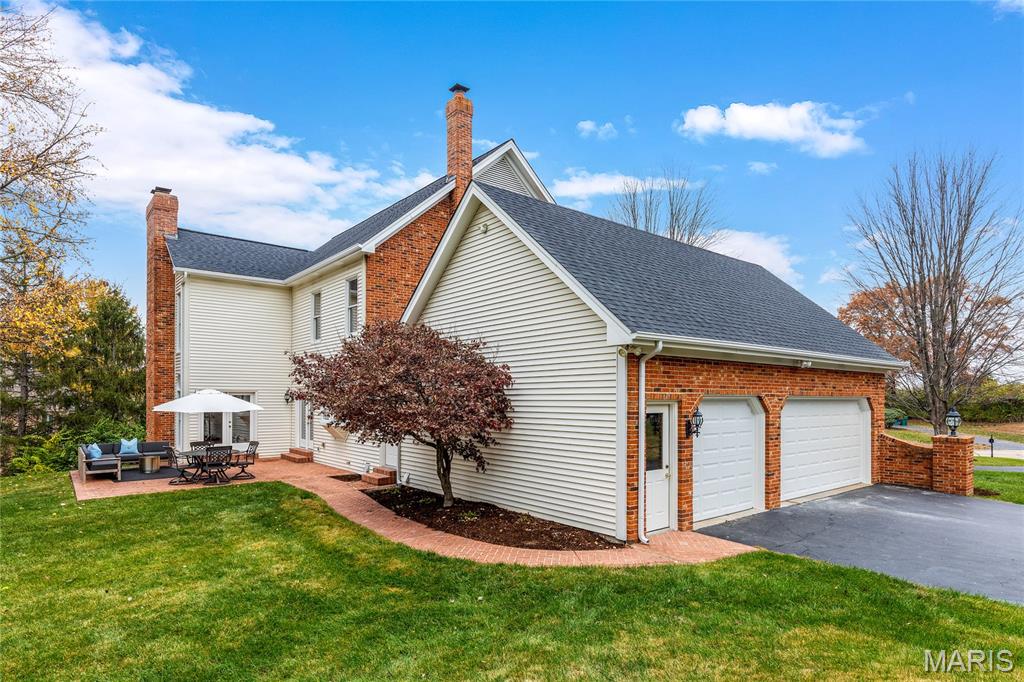 822 Town And Country Estates Drive