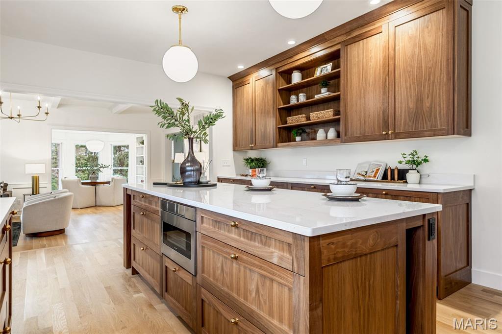 822 Town And Country Estates Drive