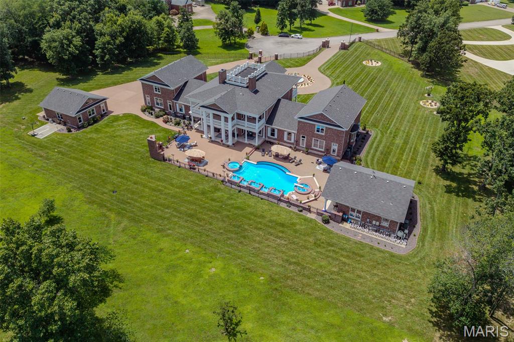 345 Coach Road