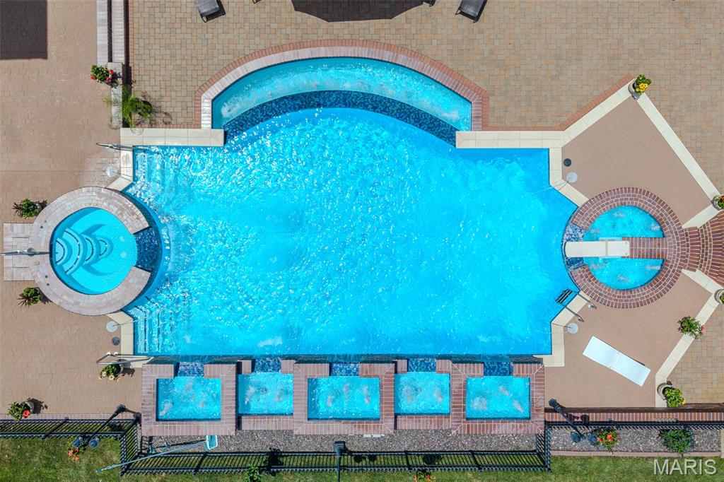 345 Coach Road