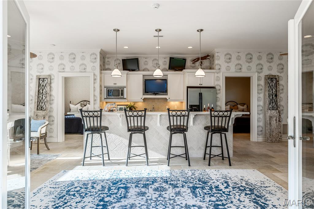 345 Coach Road