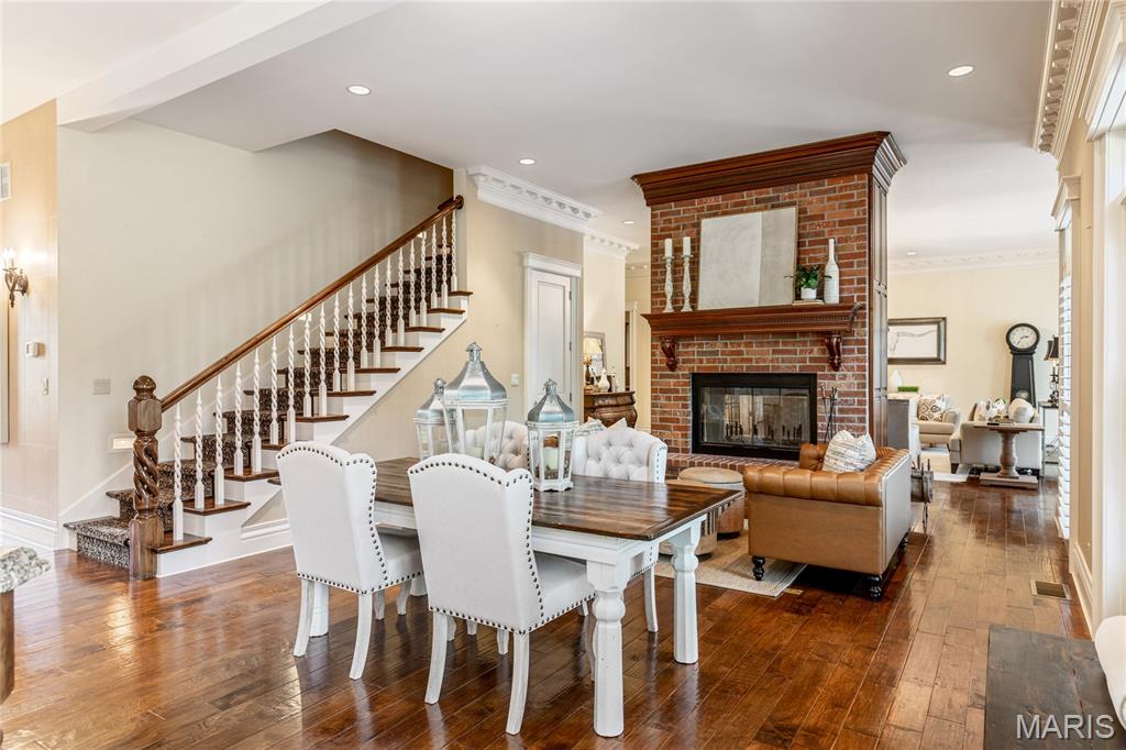 345 Coach Road