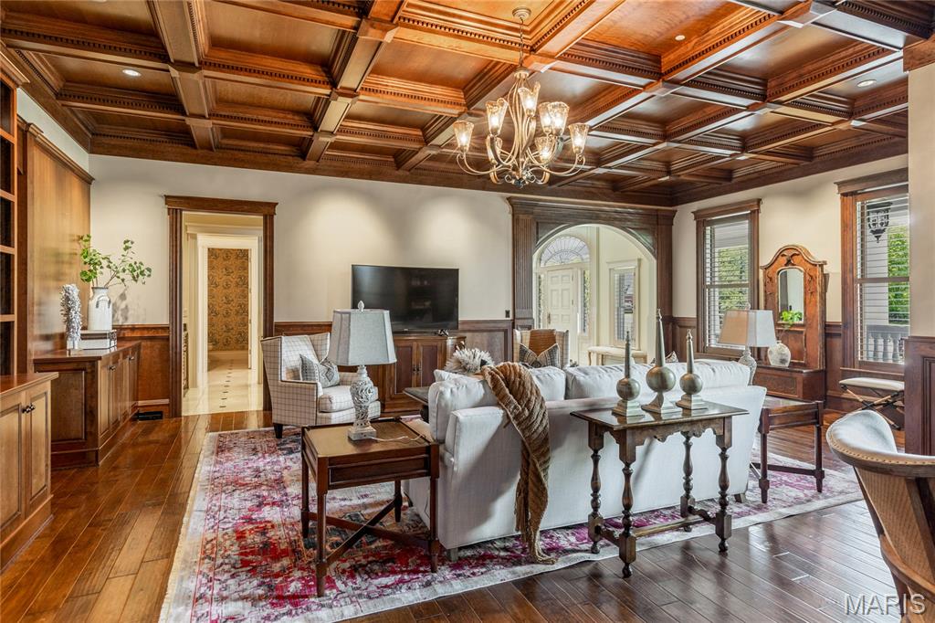 345 Coach Road