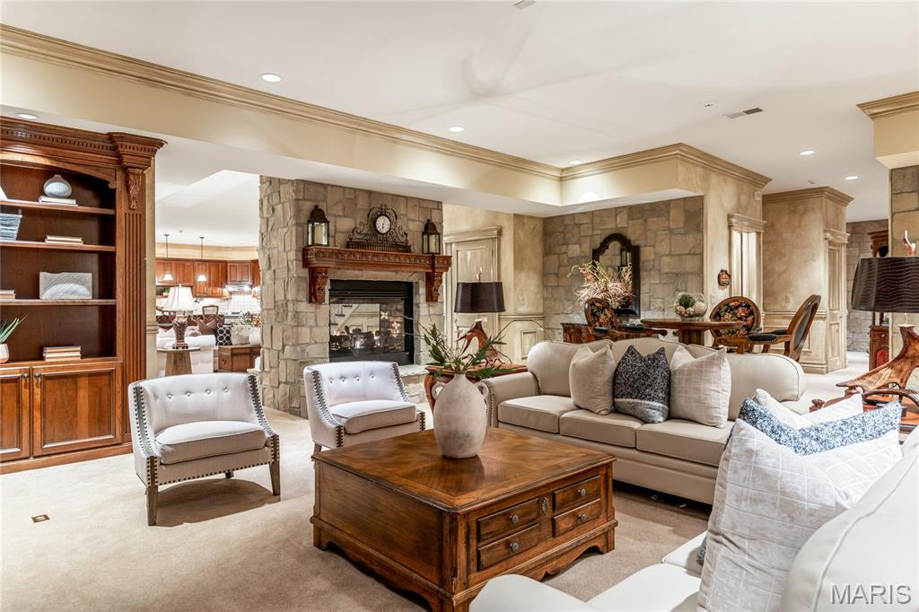 345 Coach Road