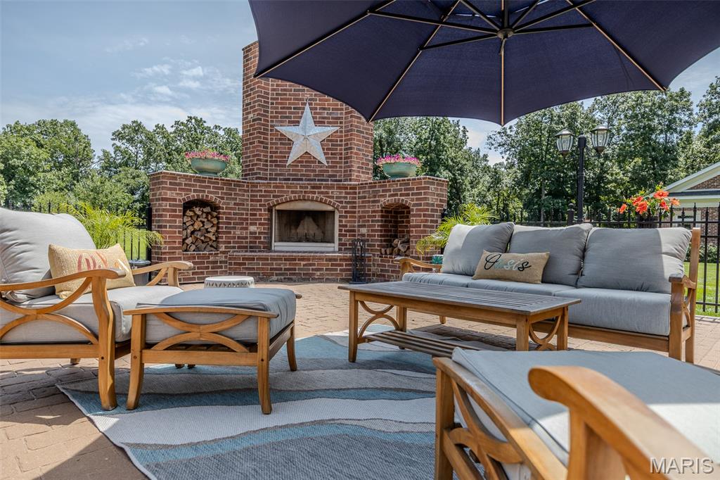 345 Coach Road