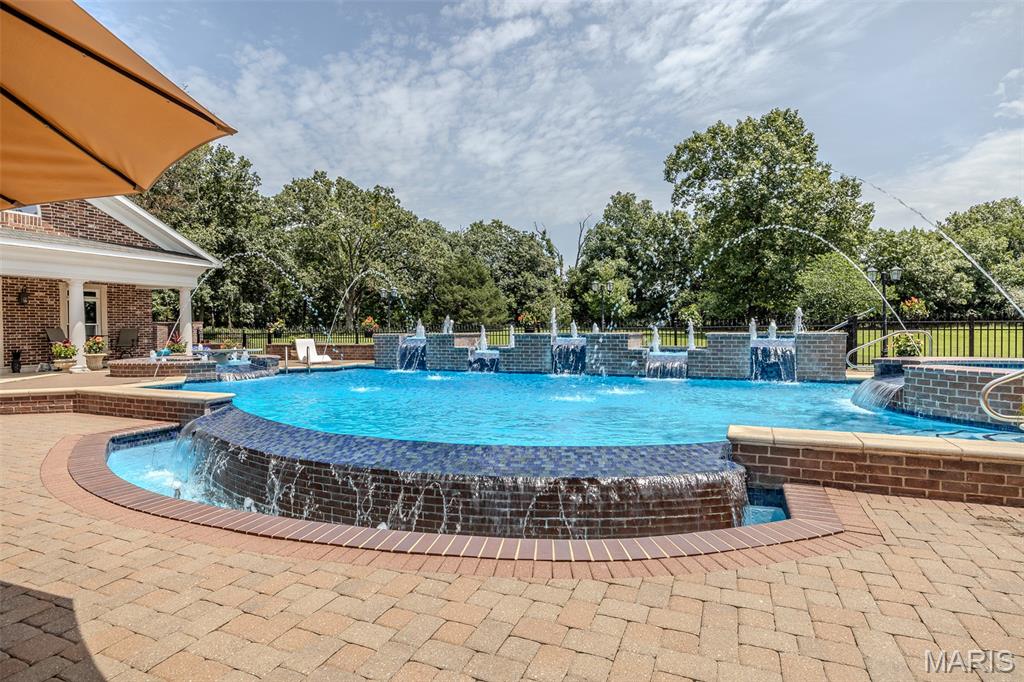 345 Coach Road