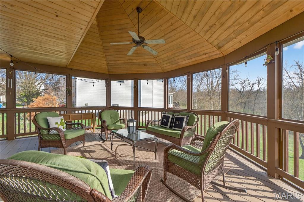 11040 Sandistan Drive