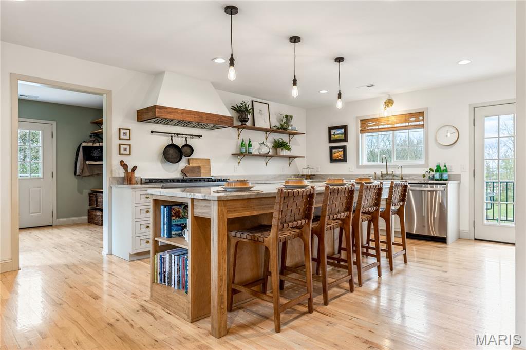 32 Weldon Spring Heights Drive