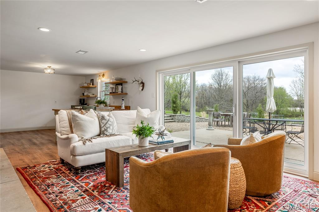 32 Weldon Spring Heights Drive