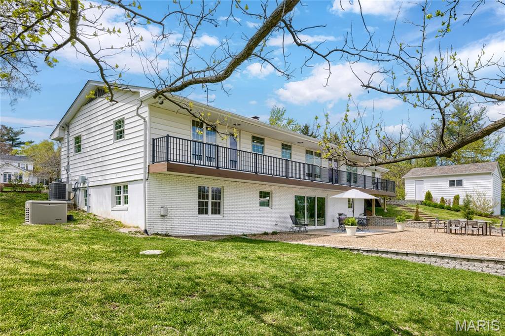 32 Weldon Spring Heights Drive