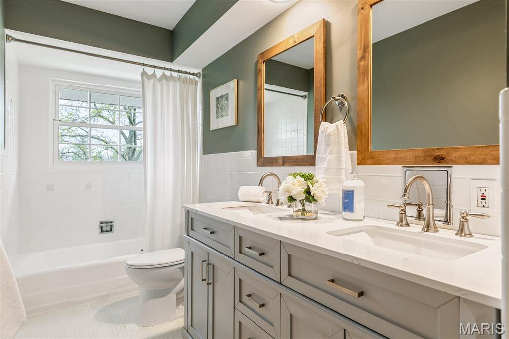 32 Weldon Spring Heights Drive