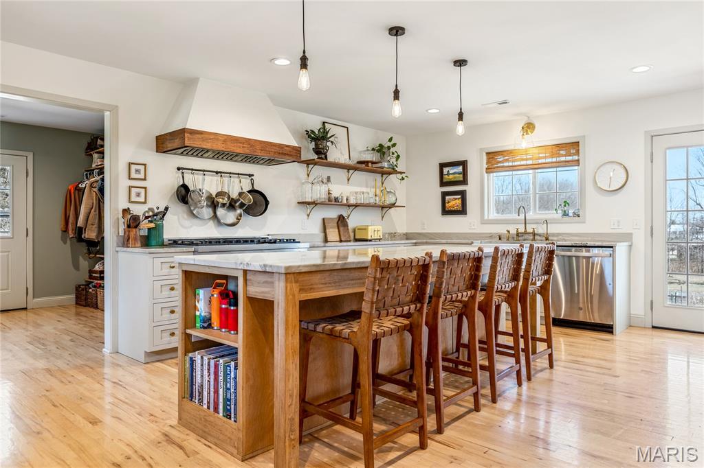 32 Weldon Spring Heights Drive