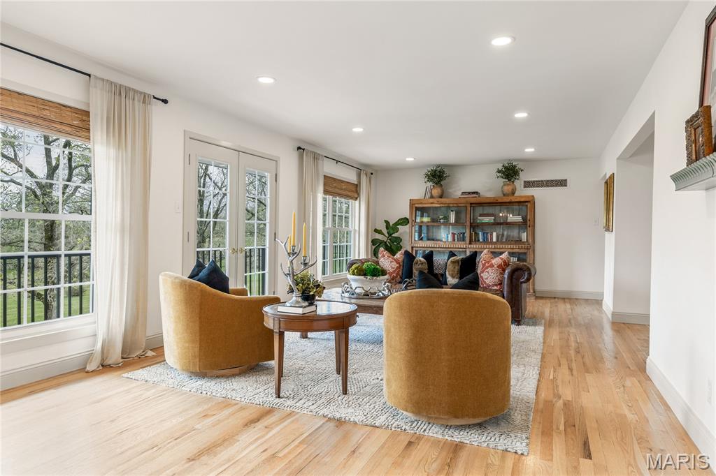 32 Weldon Spring Heights Drive