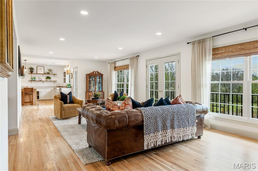 32 Weldon Spring Heights Drive