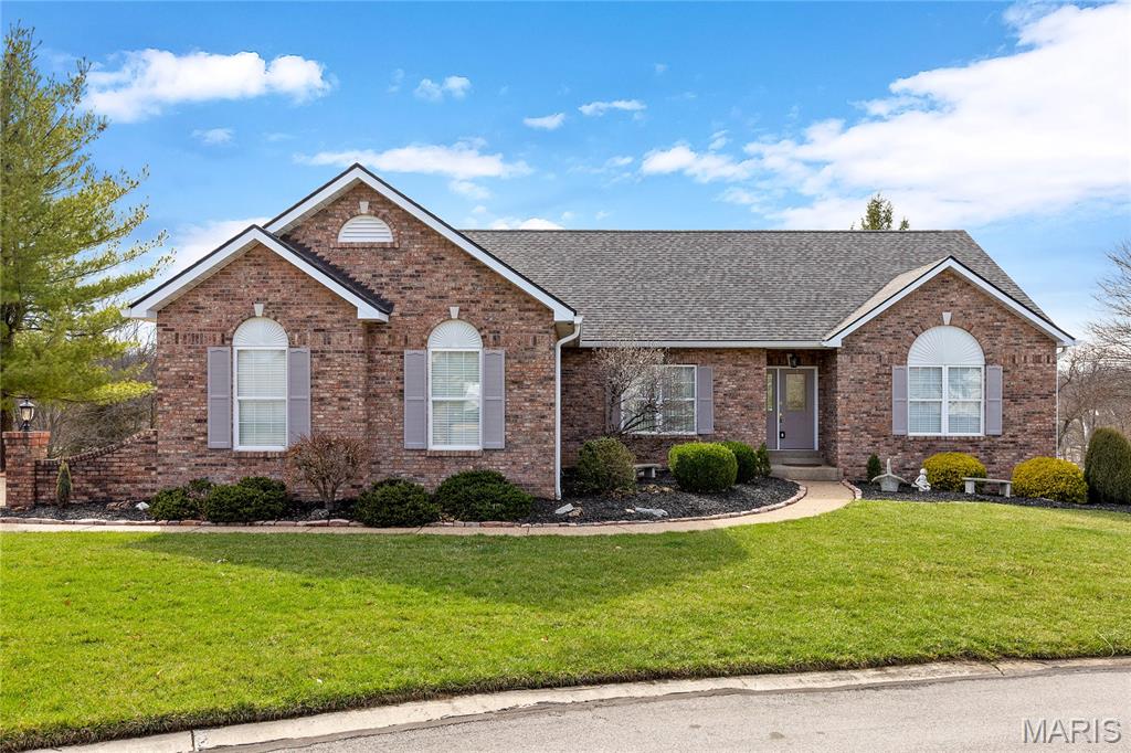 233 Greenburn Drive Unit: 10