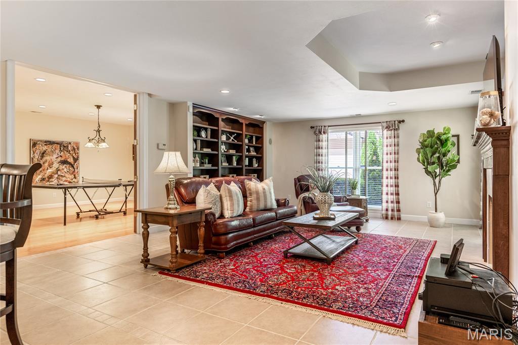 14301 Manderleigh Woods Drive