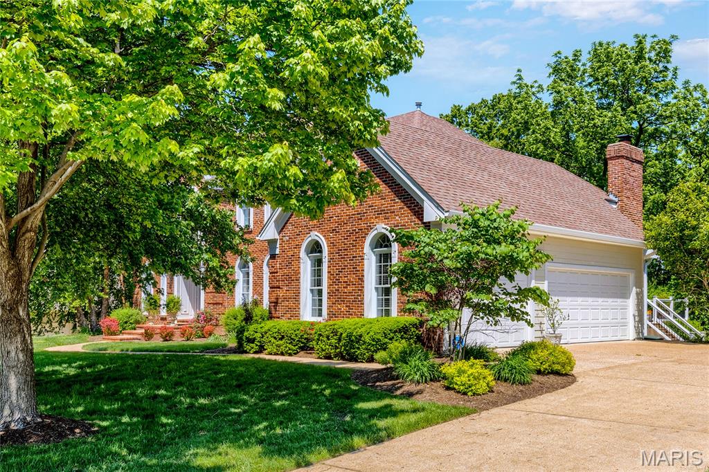 14301 Manderleigh Woods Drive