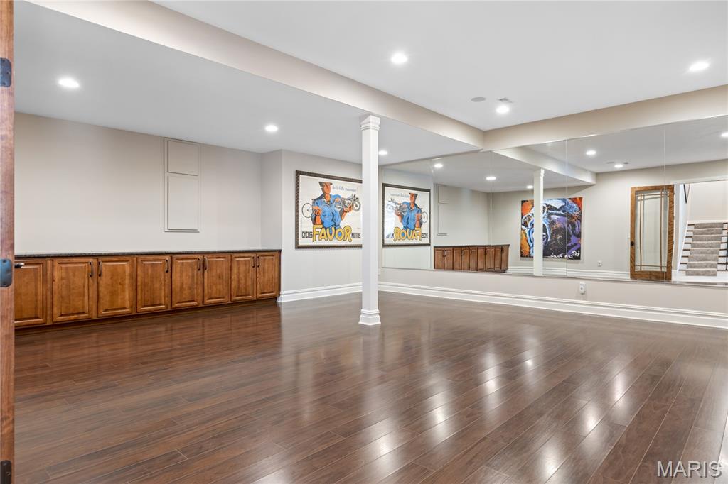 1215 Devonworth Drive