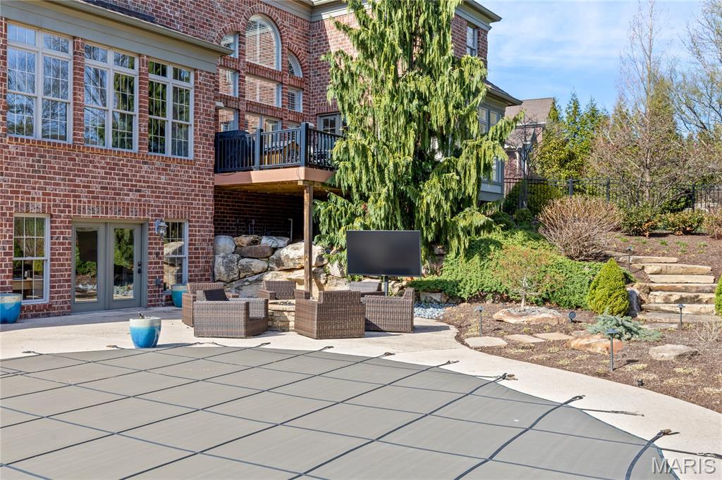 1215 Devonworth Drive