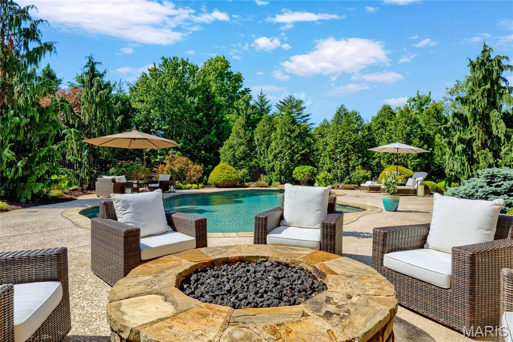1215 Devonworth Drive