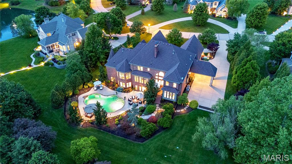 1215 Devonworth Drive