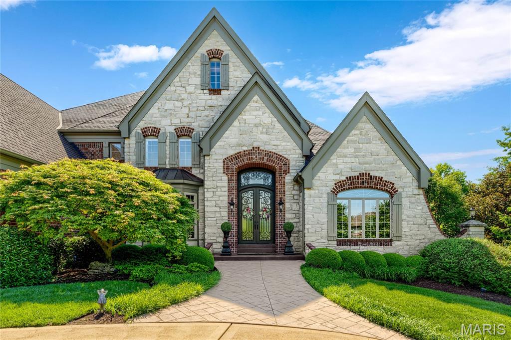 1215 Devonworth Drive
