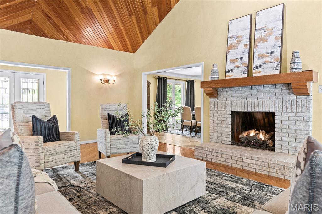 3736 Runnymede Drive