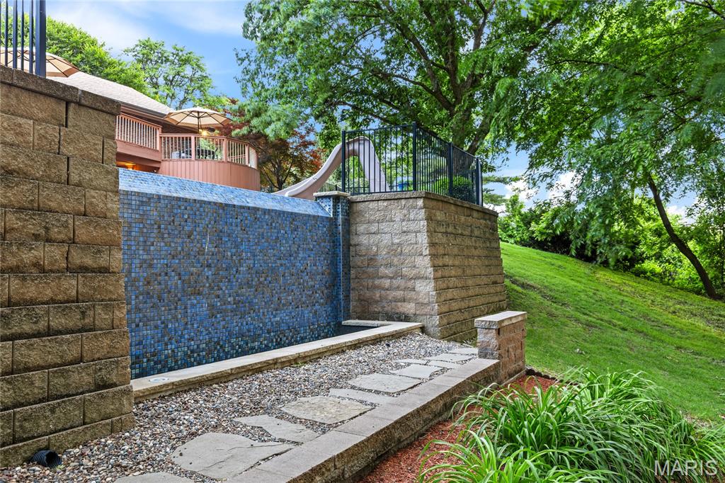 3736 Runnymede Drive