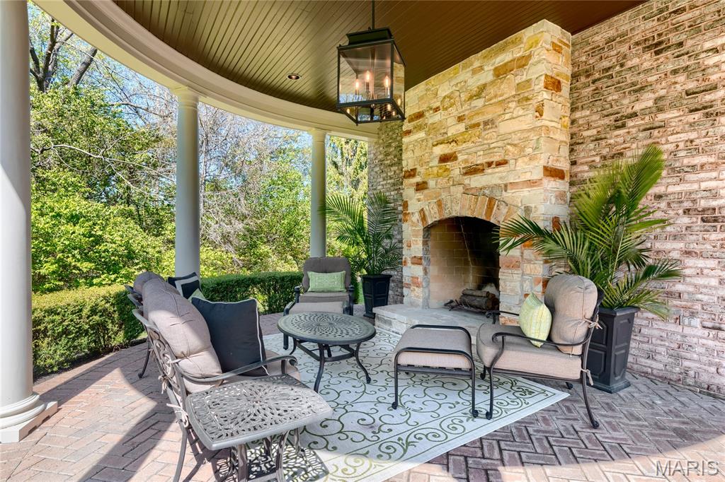 1103 Highland Pointe Drive