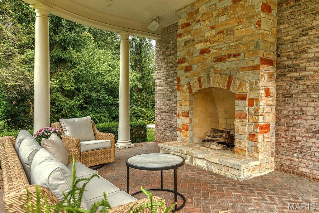 1103 Highland Pointe Drive