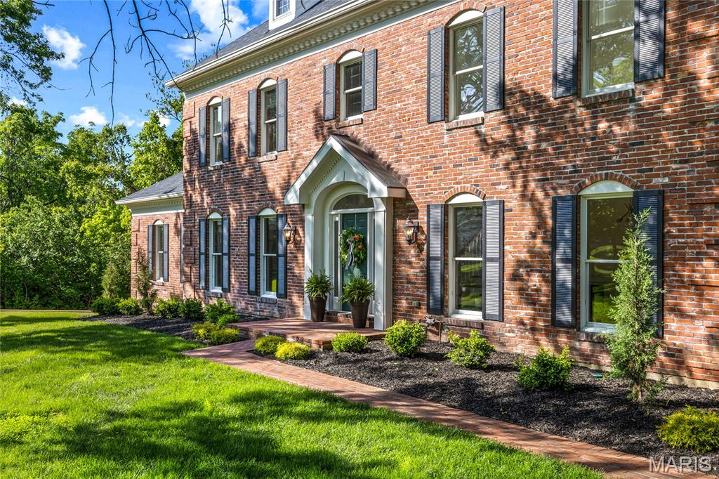 2 Delvin Court