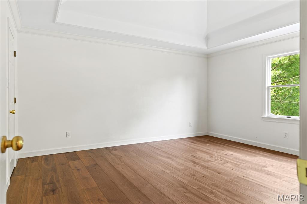 2 Delvin Court