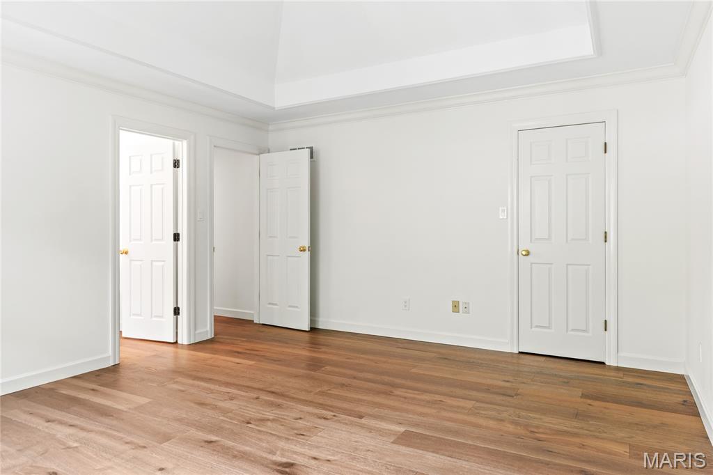 2 Delvin Court