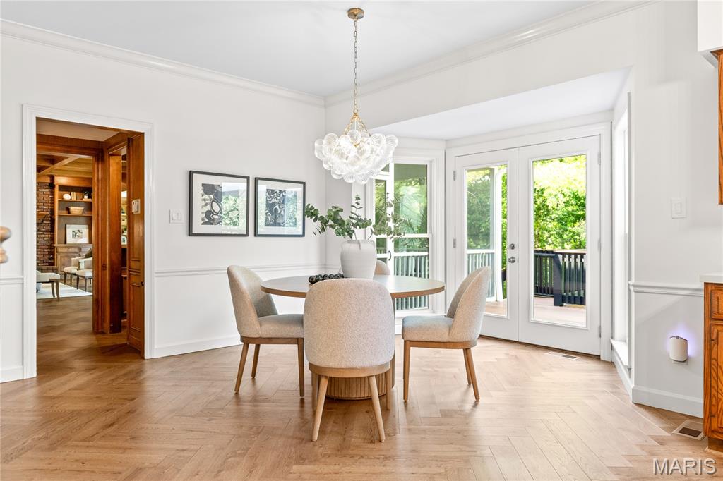 2 Delvin Court