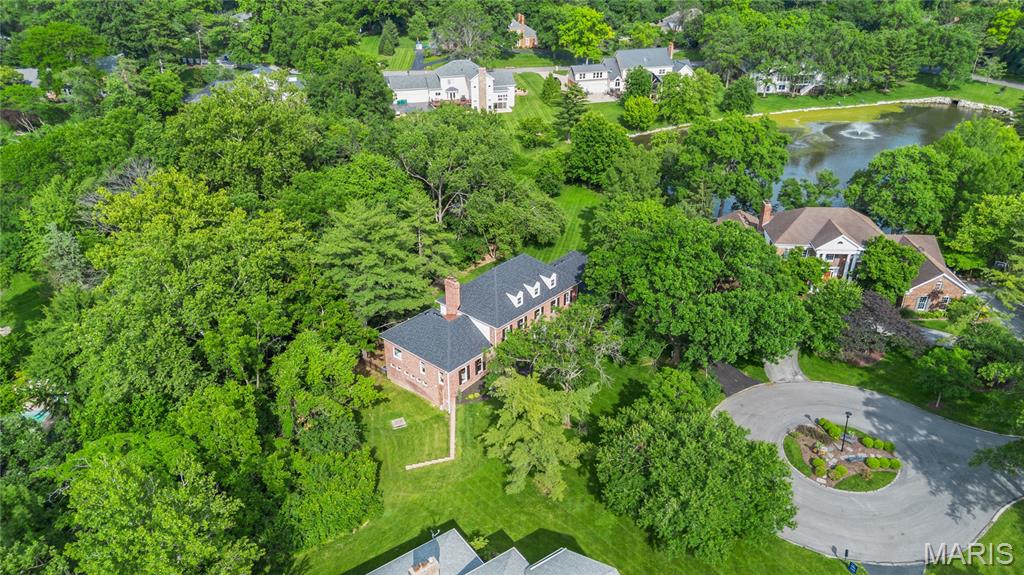 2 Delvin Court