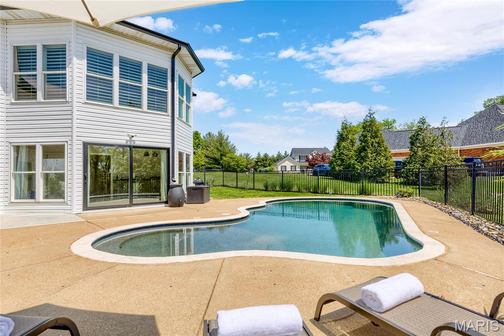 5335 Lancelot Drive