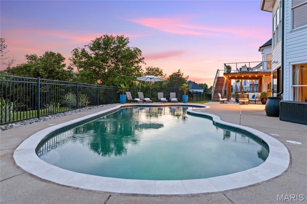 5335 Lancelot Drive