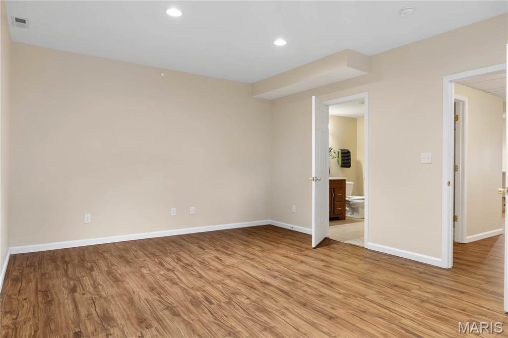 4046 Austin Drive