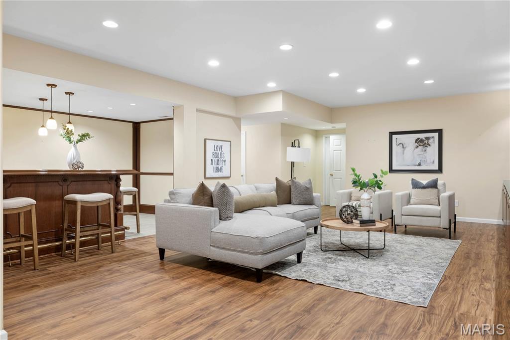 4046 Austin Drive