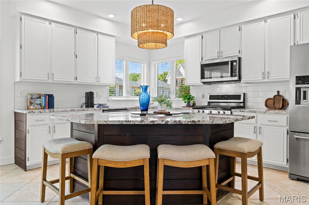553 Malinmor Drive