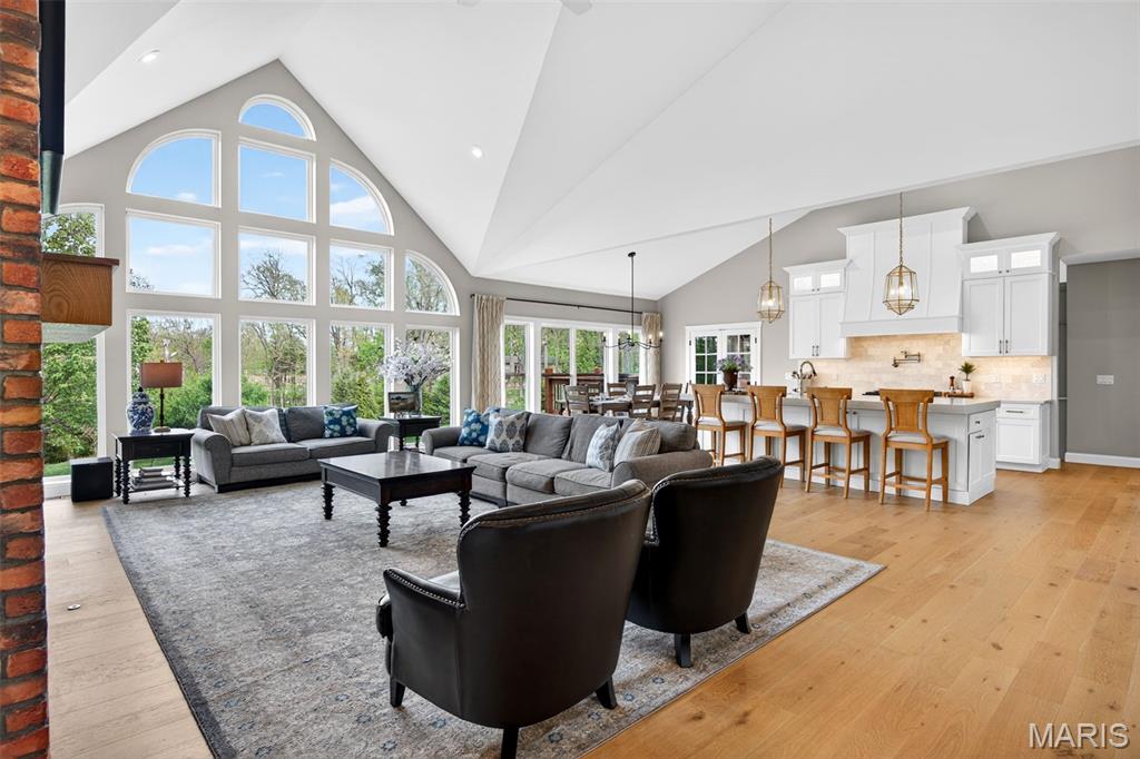 234 Cornwall Drive